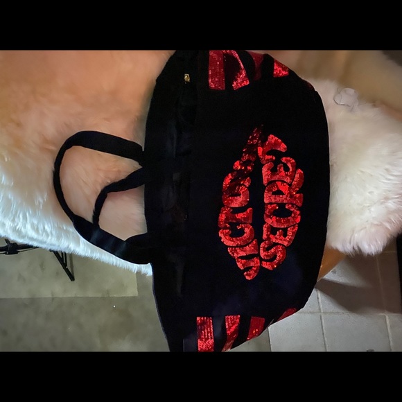 NWT Victoria’s Secret Weekend Large Tote - Picture 7 of 8